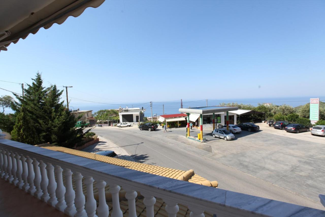 Hotel Lagjini Lukove Exterior photo